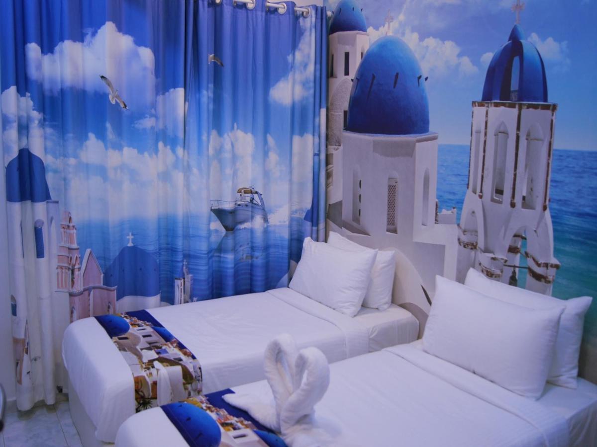 Santorini Hotel Melaka Buitenkant foto