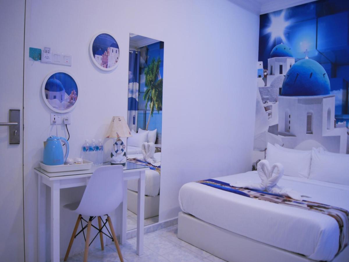 Santorini Hotel Melaka Buitenkant foto
